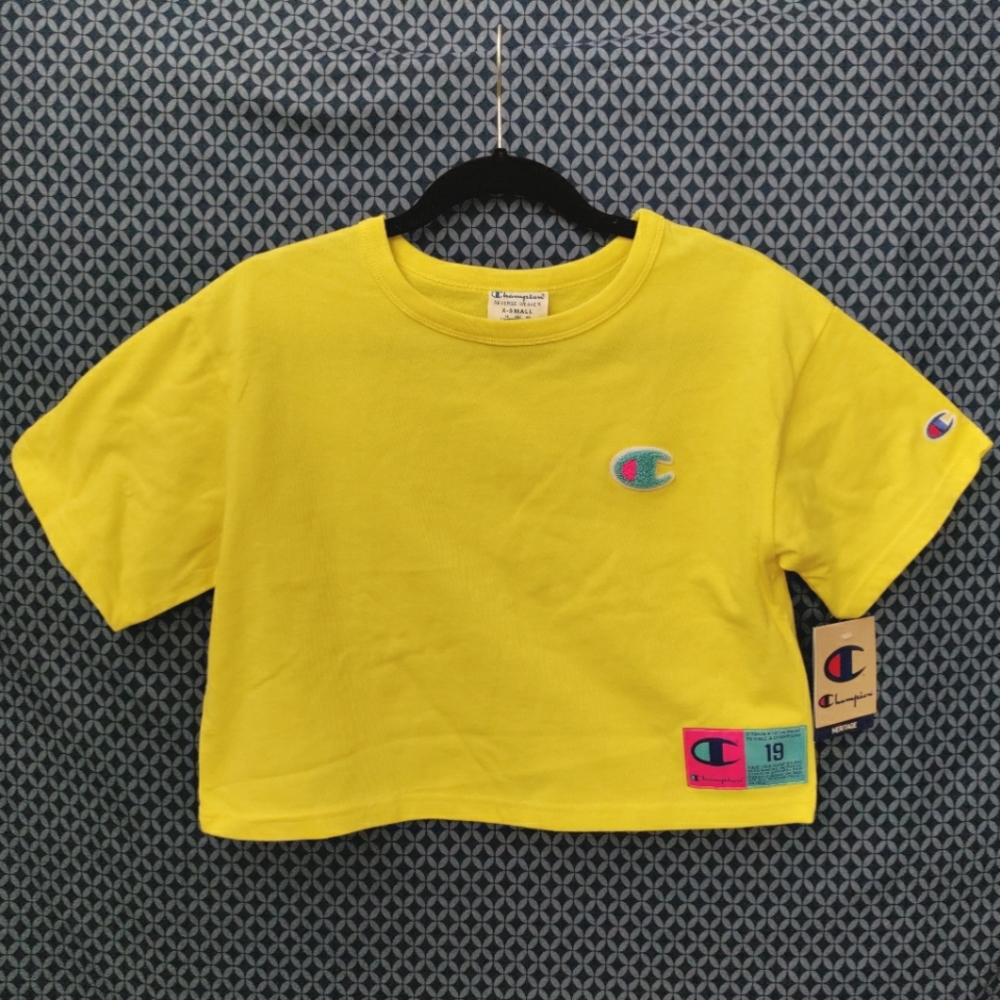 Champion - Bright yellow reverse weave heavyweight crop top. New. Size- XS